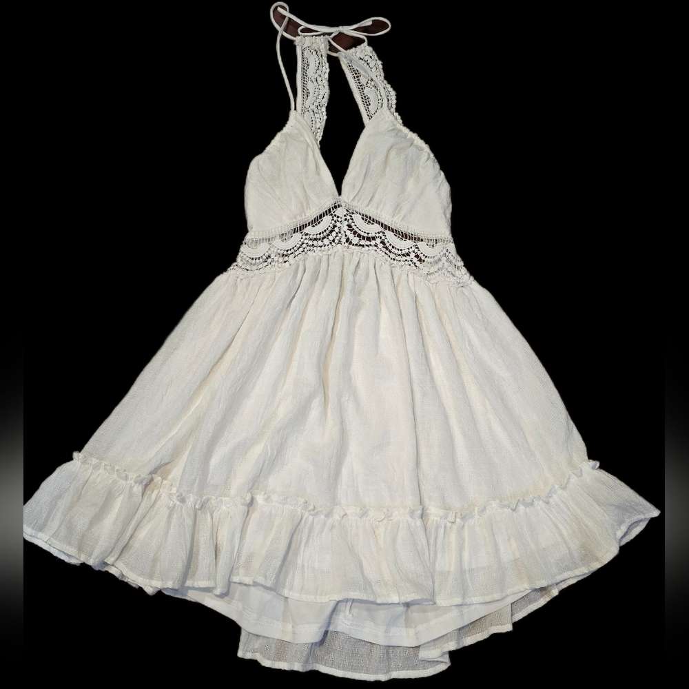 Akira Women's M, Mini Dress In A White Crinkle Knit & Eyelet Lace: Cottagecore